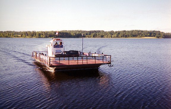The Quyon Ferry crossing the Ottawa River